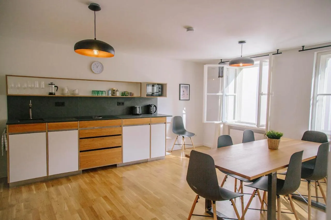 Madflats Hotel-Apartments S-Bahn Friedenau Berlin Apartment