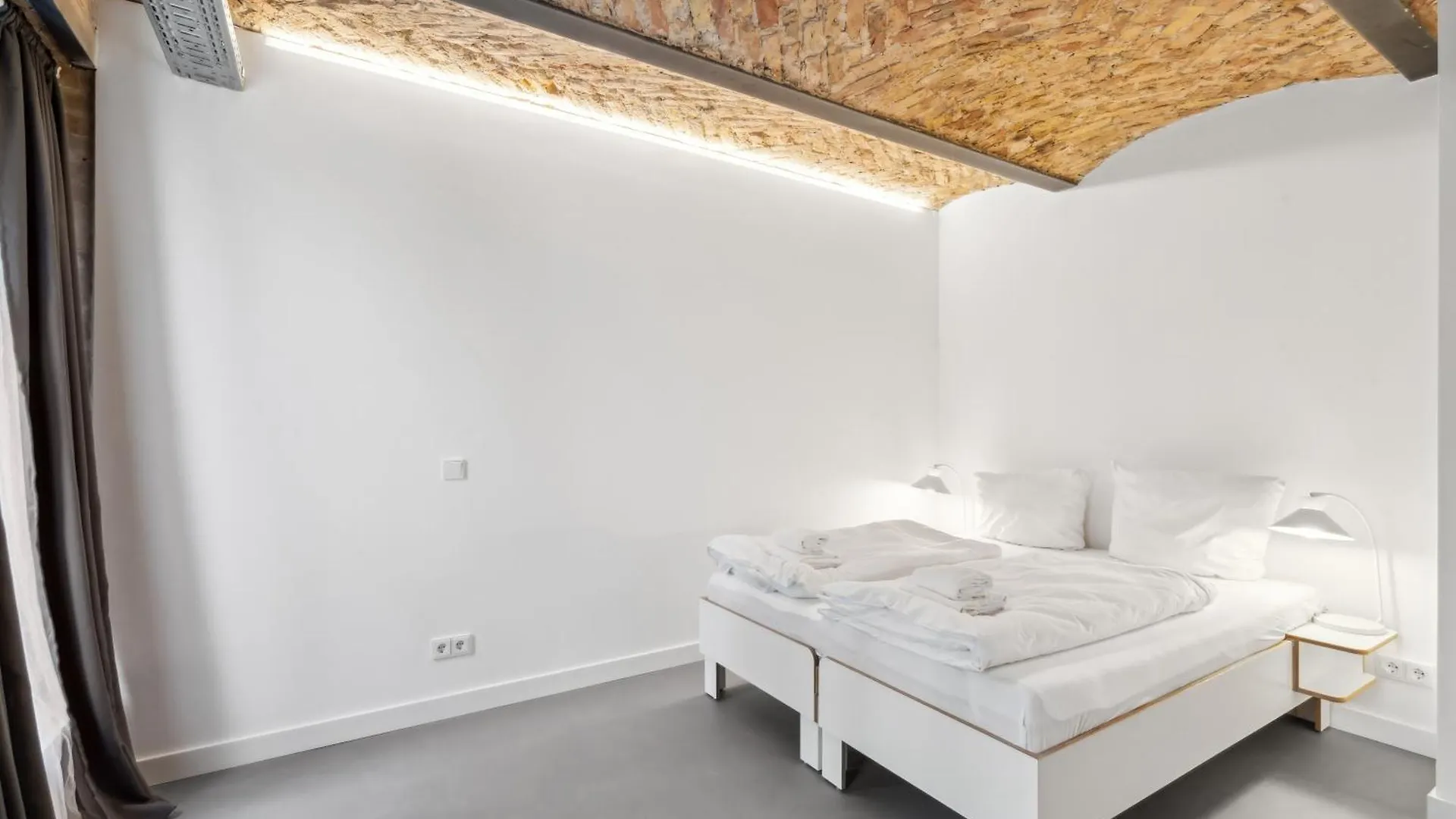 Madflats Hotel-Apartments S-Bahn Friedenau Berlin