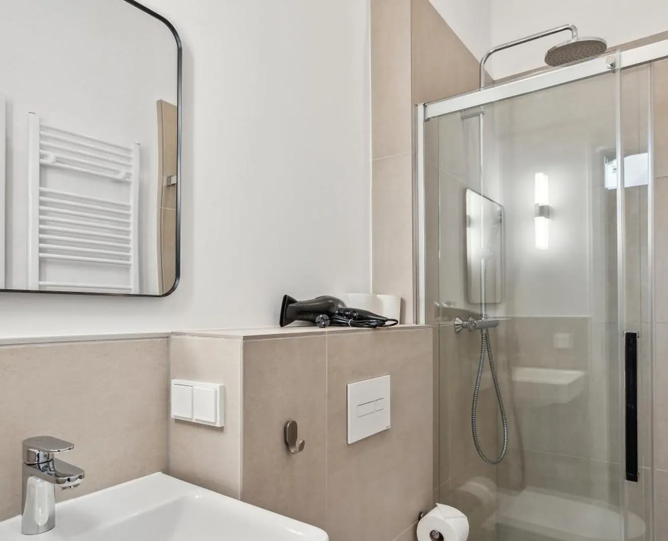 Madflats Hotel-Apartments S-Bahn Friedenau Berlin
